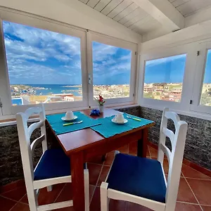 L'olimpo Sul Mare Bed & Breakfast